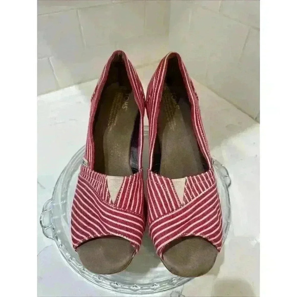 Women's Toms Heels Slip-on Wedges Peep Toe Canvas Red/White Stripes Size 6 - Picture 1 of 15